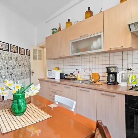 Golden Residences - & Penthouse In Old Town Apartment