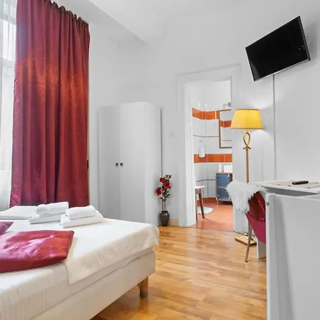 Apartment Golden Residences - & Penthouse In Old Town