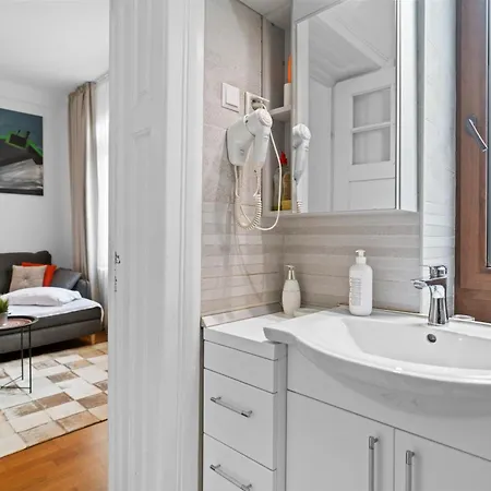 Golden Residences - & Penthouse In Old Town *