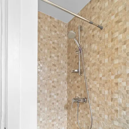 Golden Residences - & Penthouse In Old Town Apartment